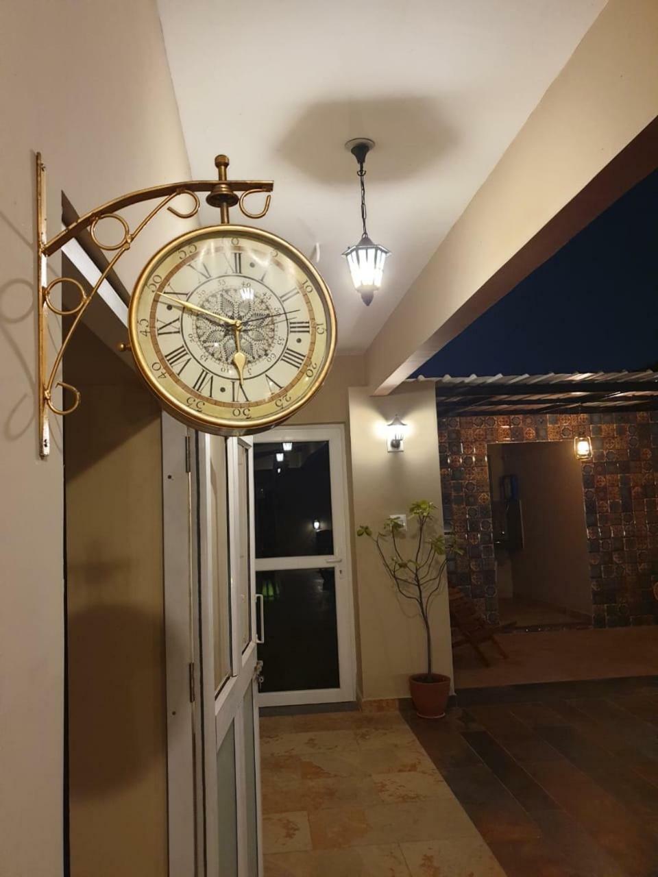The Rooftop Cabana, A Homestay Bhubaneswar Esterno foto